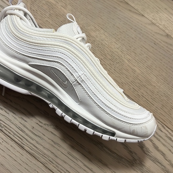 Like NEW Nike Air Max - Picture 4 of 4